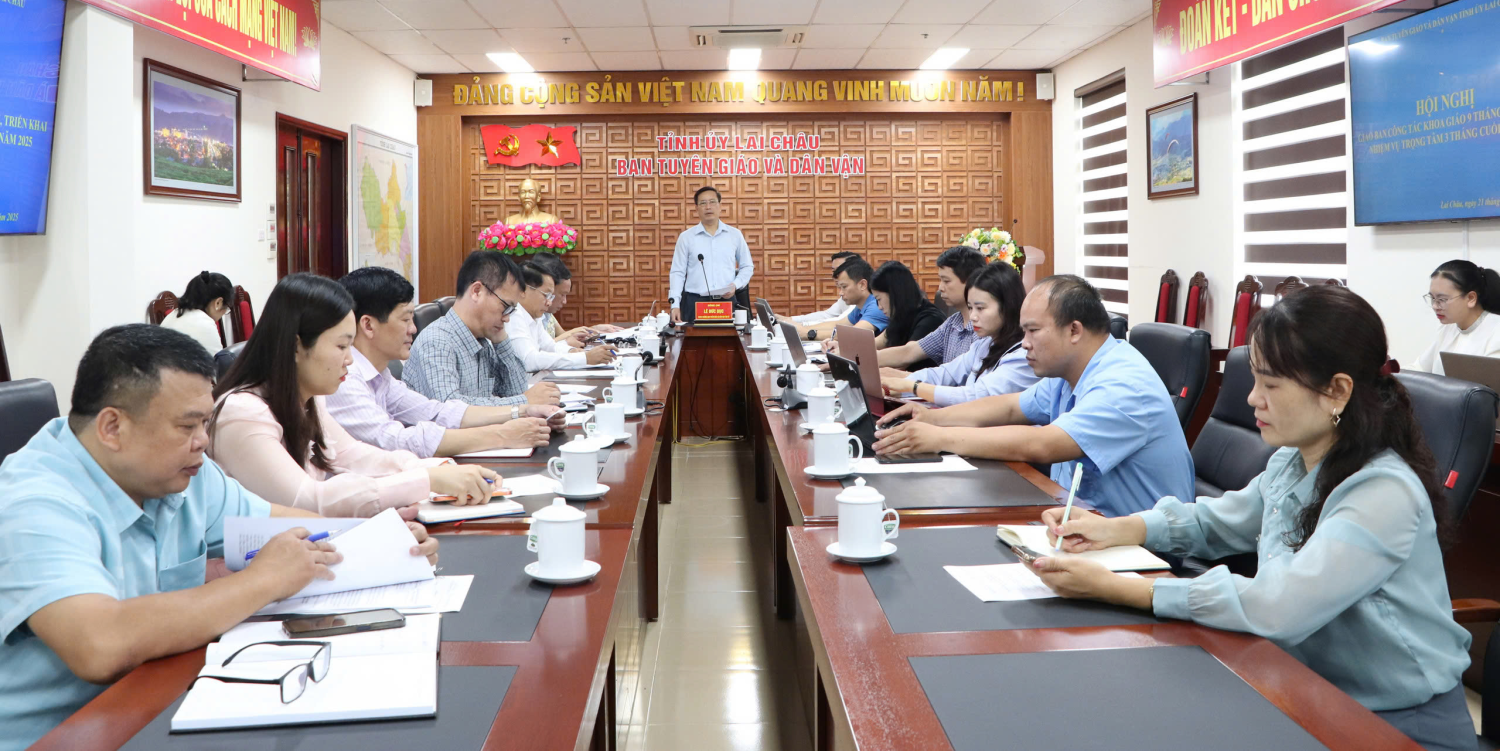 Quang cảnh Hội nghị